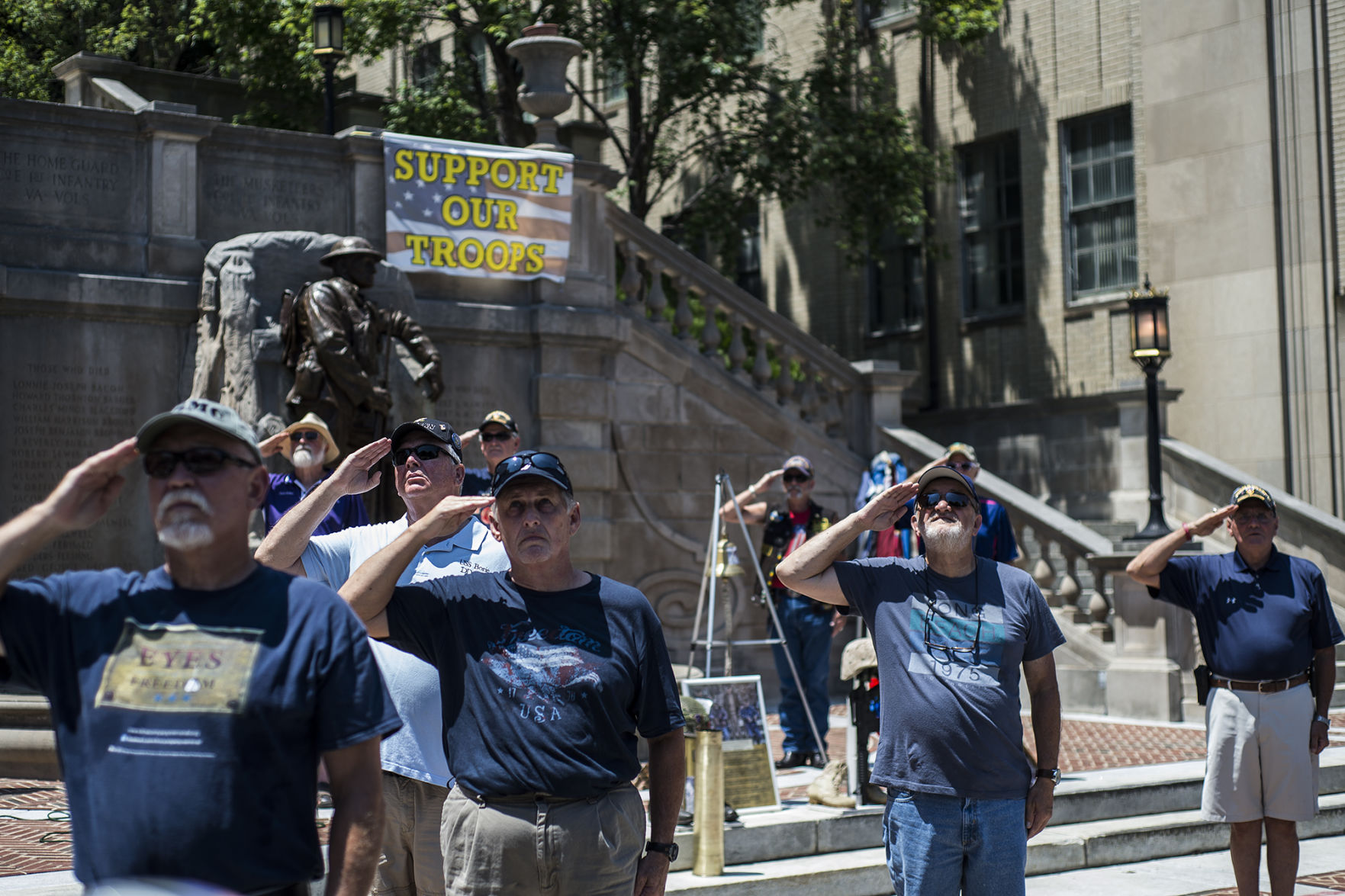2016-07-15 Monument Terrace Troops Rally